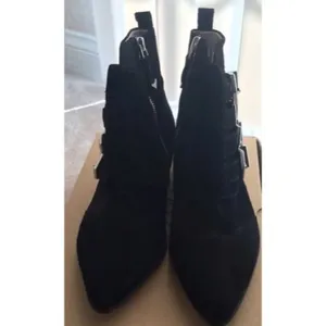 ✨HP✨Zara Flat Ankle Boot With Buckles✨ thumbnail 7