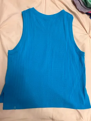 Lululemon Cropped TankTop thumbnail 2