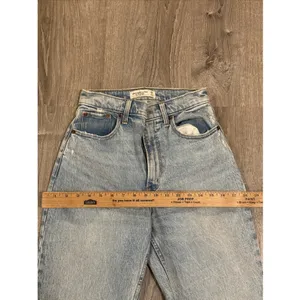 Abercrombie & Fitch The 90's Straight Ultra High Rise Curve Love Jeans Size 26 2 thumbnail 4