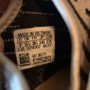 Adidas NMD XR1 zebra running shoe thumbnail 7