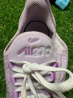 Nike Air Max 270 pink, silver and clear women’s 8.5 thumbnail 3