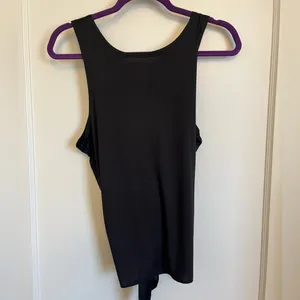 Athletic open back tank Black Size M thumbnail 5