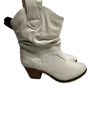 Charles Albert‎ White Faux-Leather Western Ankle Booties thumbnail 3