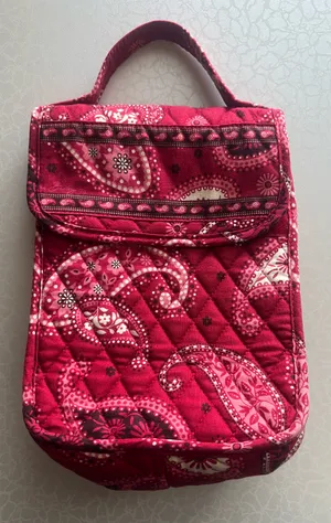 Vera Bradley| mesa red quilted lunch bag  thumbnail 1