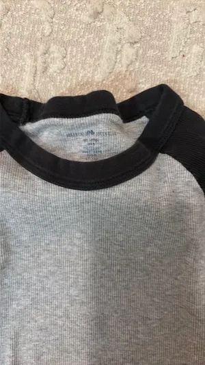 Brandy Melville Top thumbnail 2