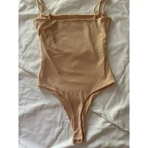QINSEN Tan Nude Square Neck Bodysuit XS Adjustable Straps Thong Back‎ Stretch thumbnail 7