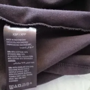 White House Black Market 3/4 Sleeve Top thumbnail 2