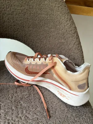 Nike Women’s Running Shoes thumbnail 6
