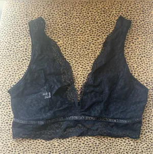 Victoria’s Secret Black Lace Bralette thumbnail 1