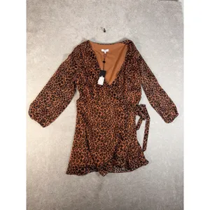 gianni bini avery long sleeve wrap‎ dress print large nwt Leopard Cheetah Animal thumbnail 3