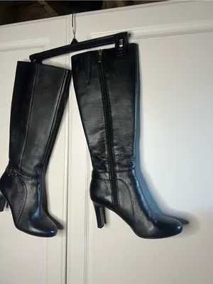 Bandolino Black Leather Knee High Heeled Boots thumbnail 8