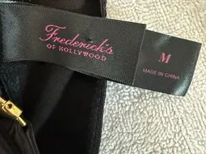 NWT Frederick's of Hollywood Lace Front-Close Push-Up Bra with Neck Tie Size M thumbnail 4