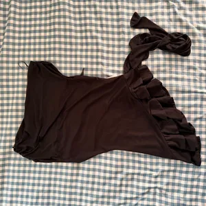 Lulus Black Off the shoulder top thumbnail 4