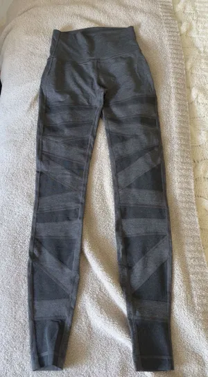 Lululemon Leggings thumbnail 1