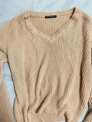 Brandy Melville Tan Knit Sweater thumbnail 4