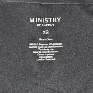 MINISTRY OF SUPPLY Womens Luxe Touch Tee Black Short Sleeve Moisture Wicking XS‎ thumbnail 6