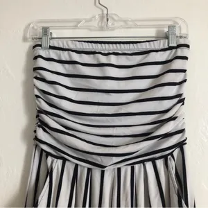 J For Justify Strapless Pockets Black and White Striped Wide Leg Romper Jumpsuit thumbnail 5