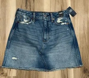 NEW Abercrombie and Fitch Natural Rise Mini Skirt Women’s 24/0 thumbnail 1