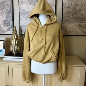 ALO Stadium Half Zip Hoodie in Mustard Yellow‎ Size Small thumbnail 2