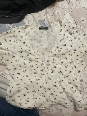 Brandy Melville Top thumbnail 4