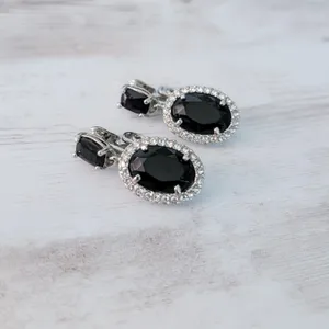 Vintage Monet Clip On Earrings Stunning Silver Tone, Black & Clear Gems thumbnail 2