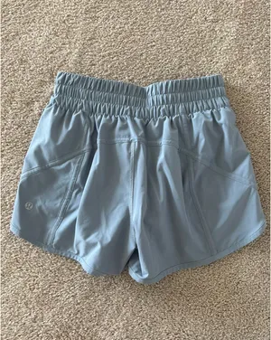 Lululemon shorts thumbnail 2
