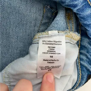 Free Assembly women’s‎ 90’s straight cut jeans — size 10 thumbnail 8