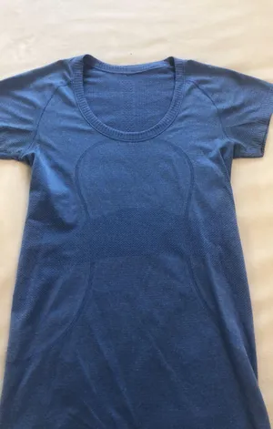 Lululemon Swiftly Tech Short Sleeve thumbnail 2