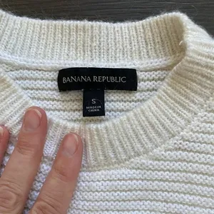 Banana Republic Cream Sweater Crew Neck Drawstring Hem Casual Size S thumbnail 2