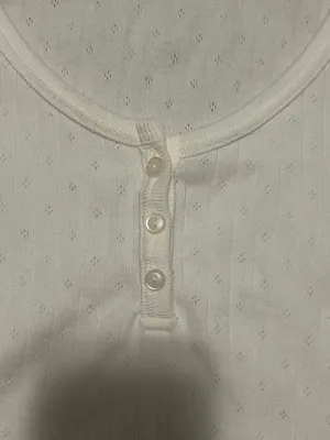 Brandy Melville White Top thumbnail 3