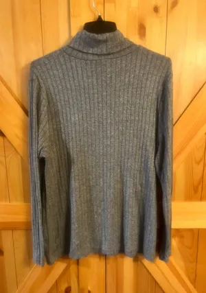 Ava & Viv 1X Turtleneck Long Sleeve Sweater Gray Ribbed thumbnail 2