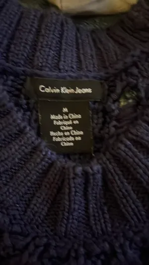Calvin Klein Sweater thumbnail 2