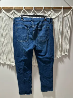 Old Navy Women's Dark Blue Straight-Leg Jeans thumbnail 5