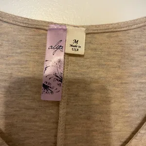 Francesca's blouse thumbnail 2