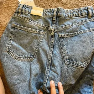 NWT Zara high rise ankle jeans 6‎ thumbnail 5