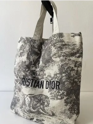 EXCLUSIVE Dior Toile De Jouy Deep Gray Tote Bag 🖤 NEW IN ORIGINAL PACKAGING! thumbnail 1