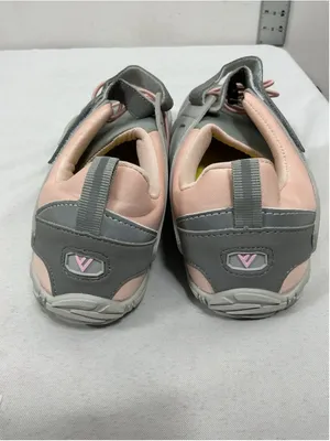 Womans New Sports Gray Running Barefoot Sneakers Size 10.5 Pink Laces thumbnail 3