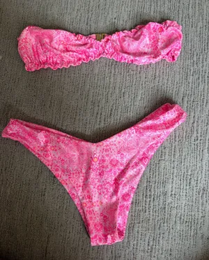 Kulani Kinis Bikini thumbnail 1