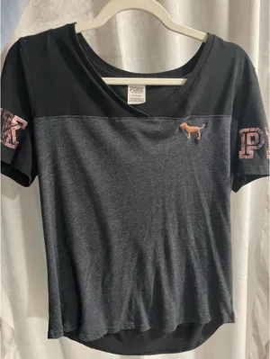 PINK Victoria's Secret Top thumbnail 1