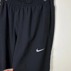 Nike Dri Fit Pants Women’s Size Large Black Straight Leg Zip Ankles thumbnail 4