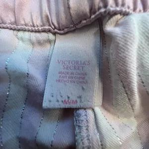 Victoria's Secret Pink Ivory Silver Stripe Cotton Shorts Size Medium thumbnail 6