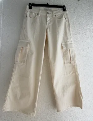 NWT Miss Me Low-Rise Cargo Wide Leg Jeans - Off White Angel Wings ✨ Size 27x30 thumbnail 4