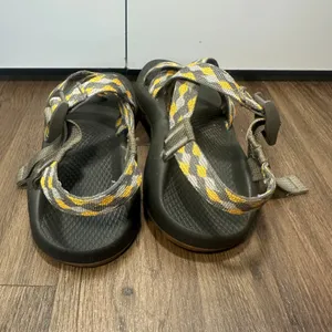 Chaco Z/2 Classic Sandals Women 8 Gray Yellow Quilt Golden Double Strap Toe Loop thumbnail 3