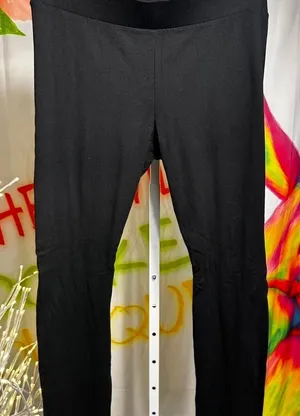 S149. White House Black Market. Black pull on pants Size L thumbnail 1