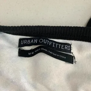 🌙 UO Rae Velvet Cropped Tank Top in White Polka Dot thumbnail 11