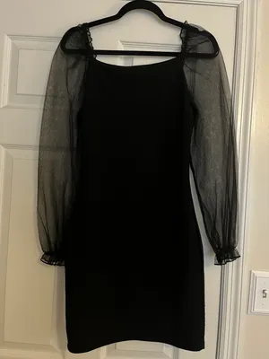 Black Dress thumbnail 4