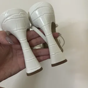 New Sam Edelman Lela strappy white high heels size 9.5 thumbnail 5