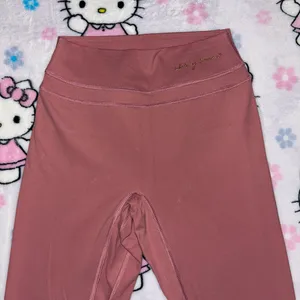 Gymshark Leggings thumbnail 3