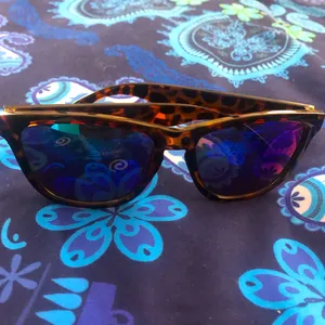 Happy hour sunglasses, tortoise deric polarized thumbnail 6