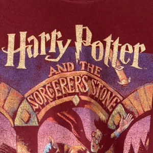 Harry Potter burgundy graphic tee shirt woman’s size large thumbnail 3